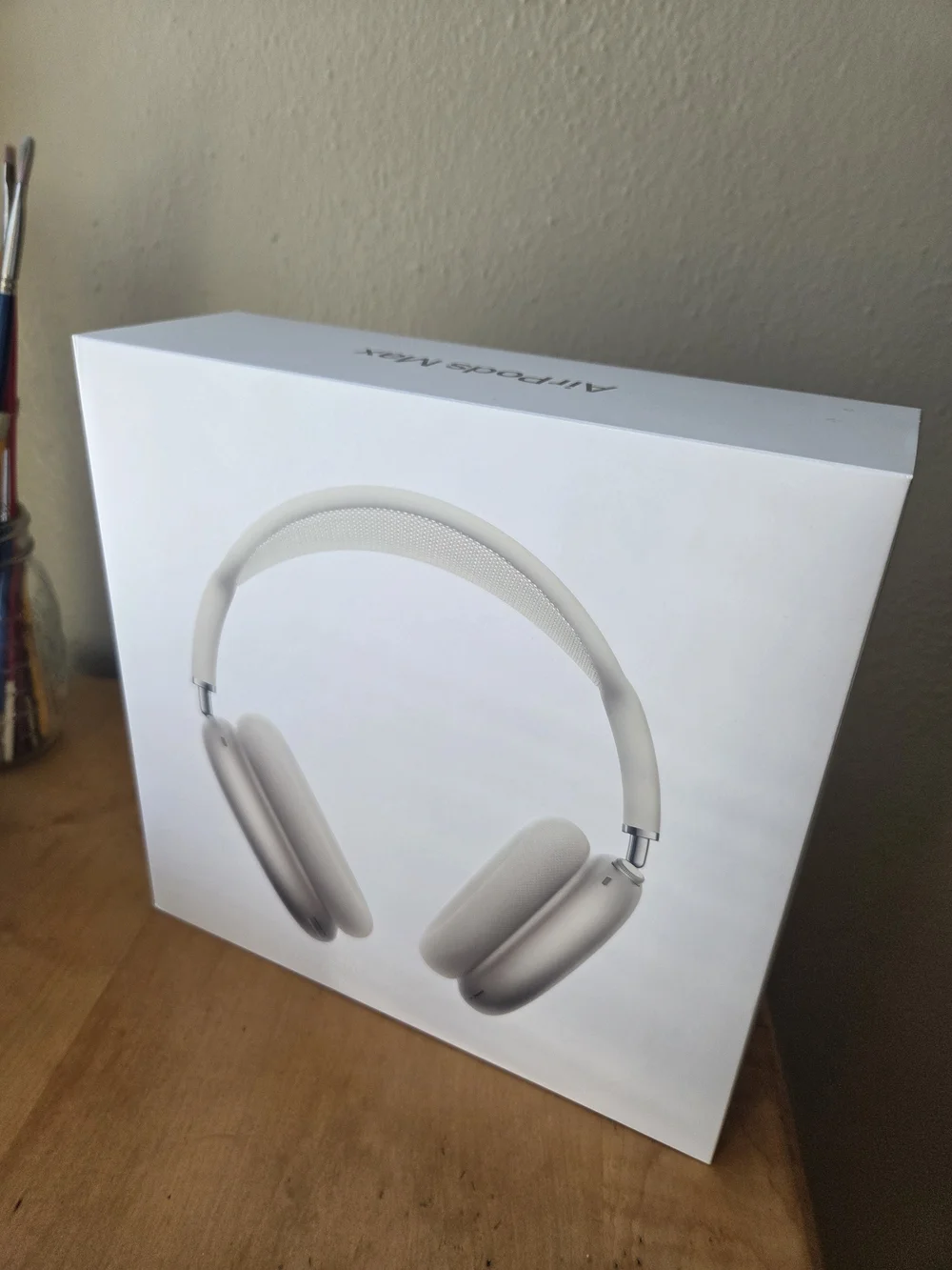 Like New Apple Air Pod Max Headphones